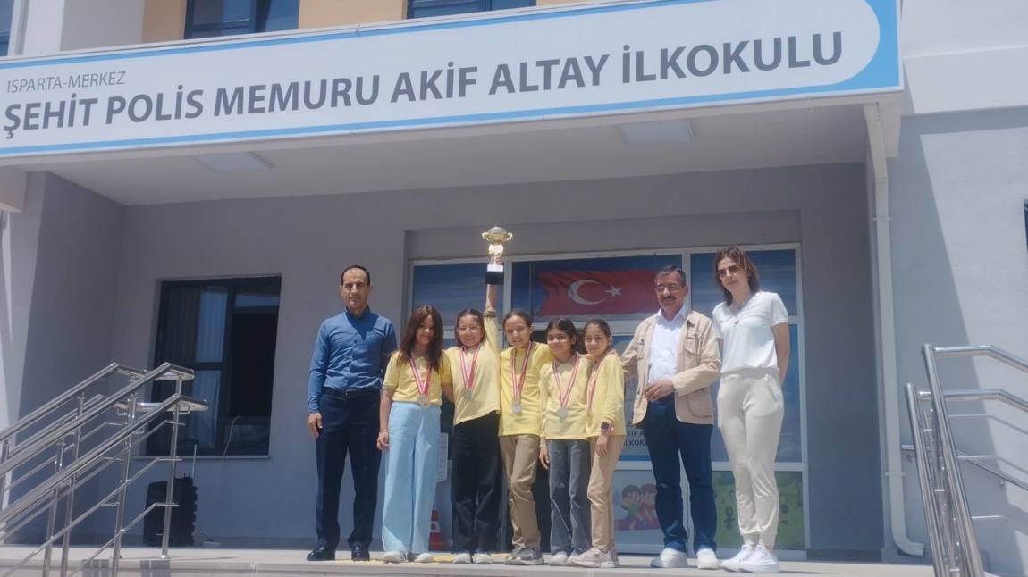 Şampiyonalarımız Madalyalarını Aldılar…